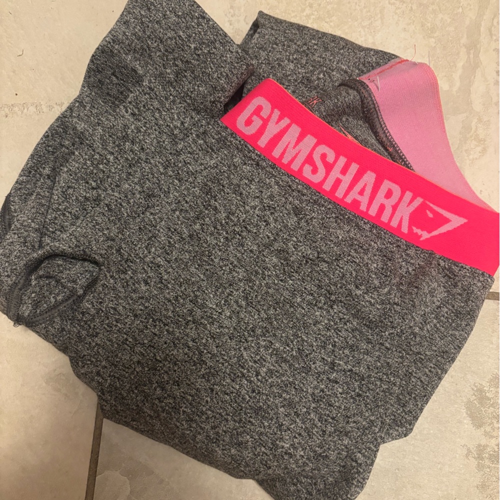Small Gray GymShark leggings